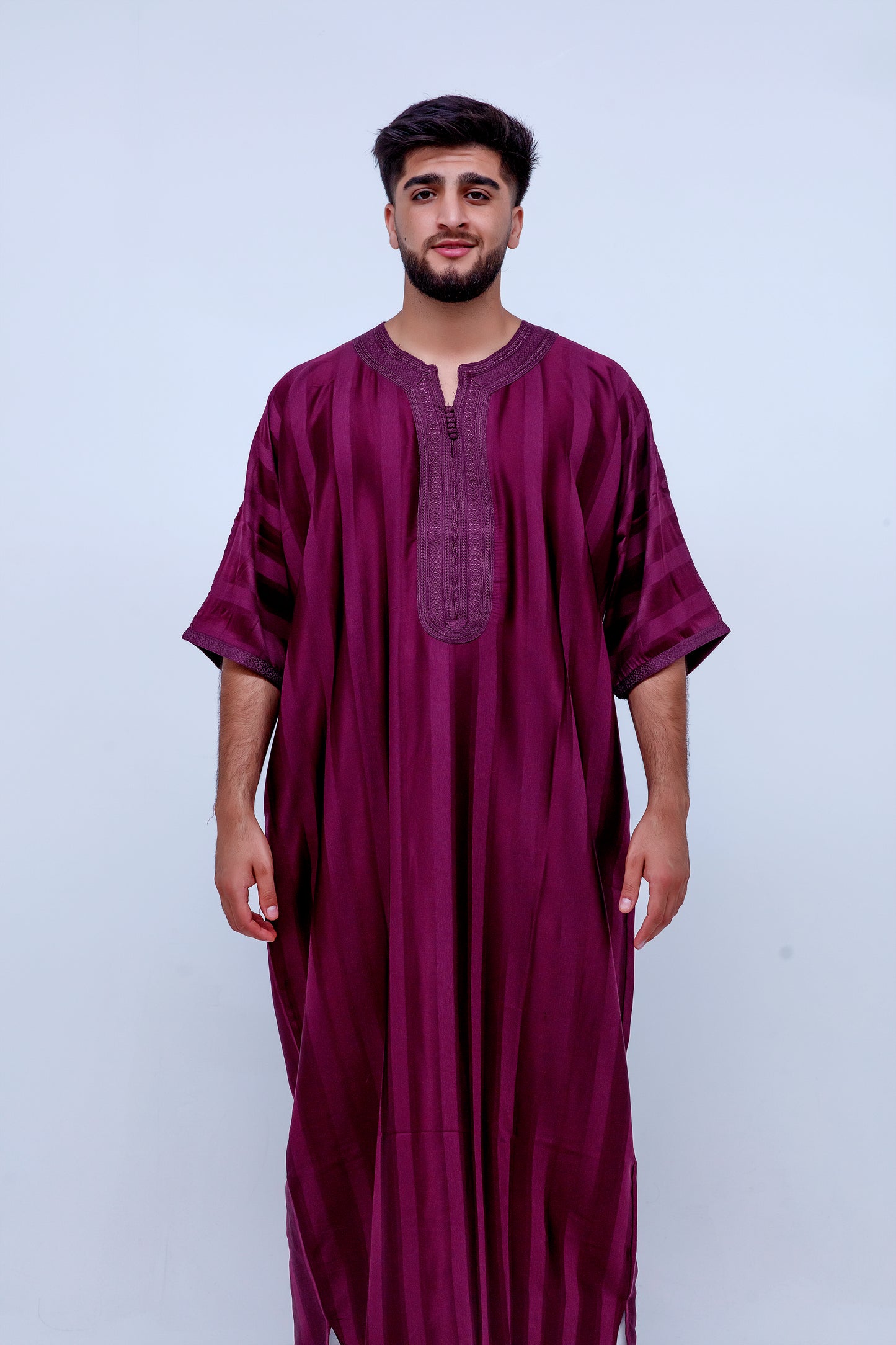 Burgundy red Moroccan thobe